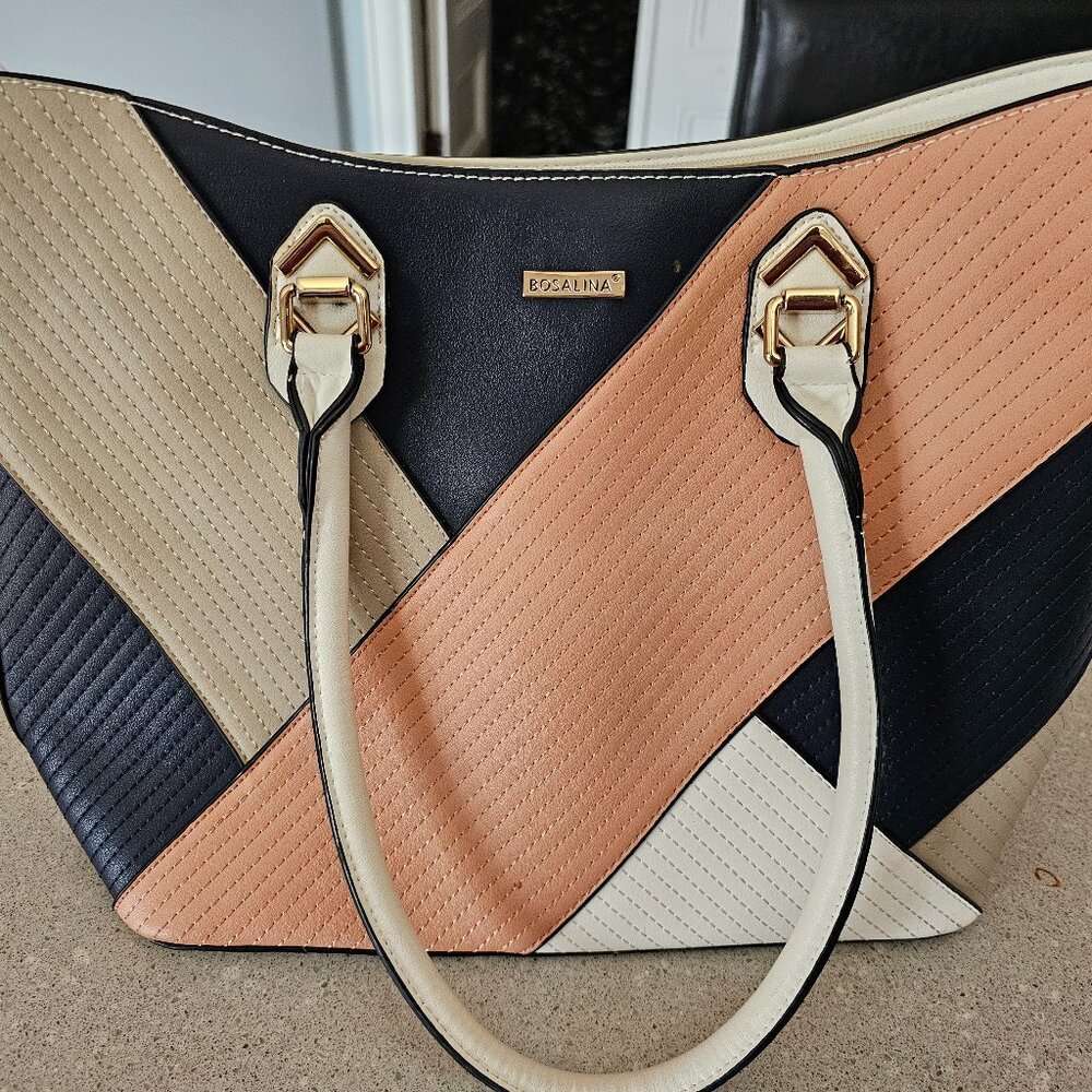 🌟 Elegance Meets Practicality: The Bosalina 15-Inch by 9-Inch Shoulder Bag 🌟